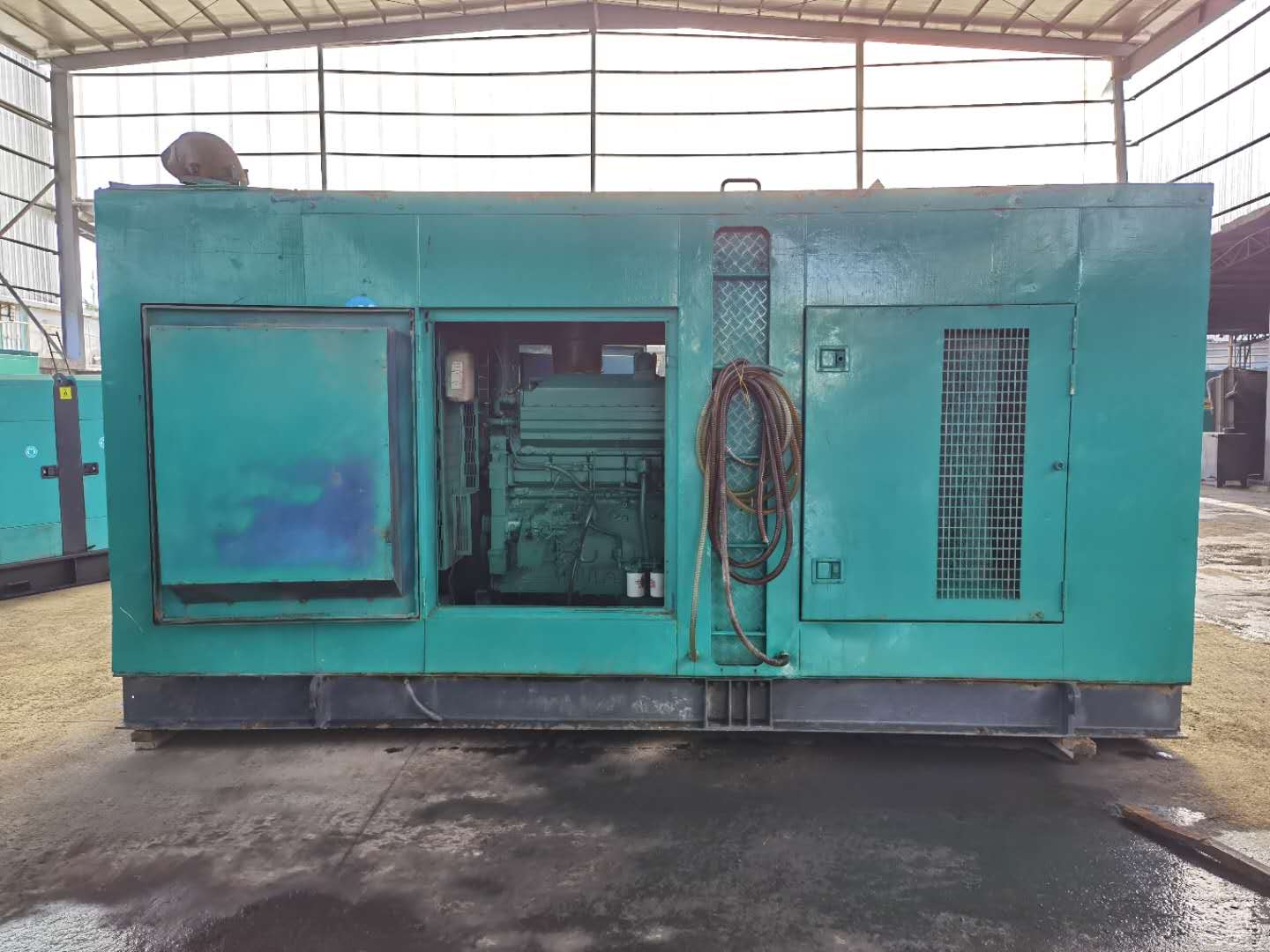 興寧廣梅綠色創(chuàng)新中心實(shí)業(yè)臨時(shí)租賃發(fā)電機(jī)服務(wù)