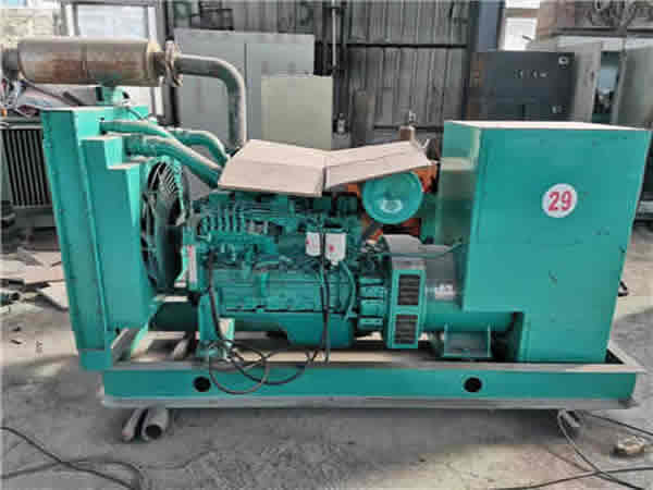 公司分享租賃康明斯機(jī)組優(yōu)勢