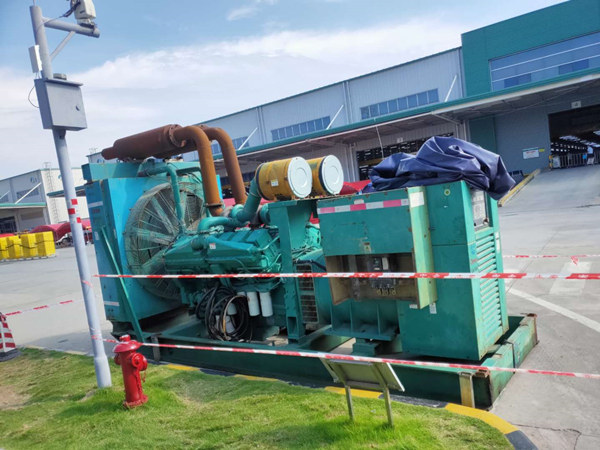 中交二航局200KW和300KW發(fā)電機臨時租用